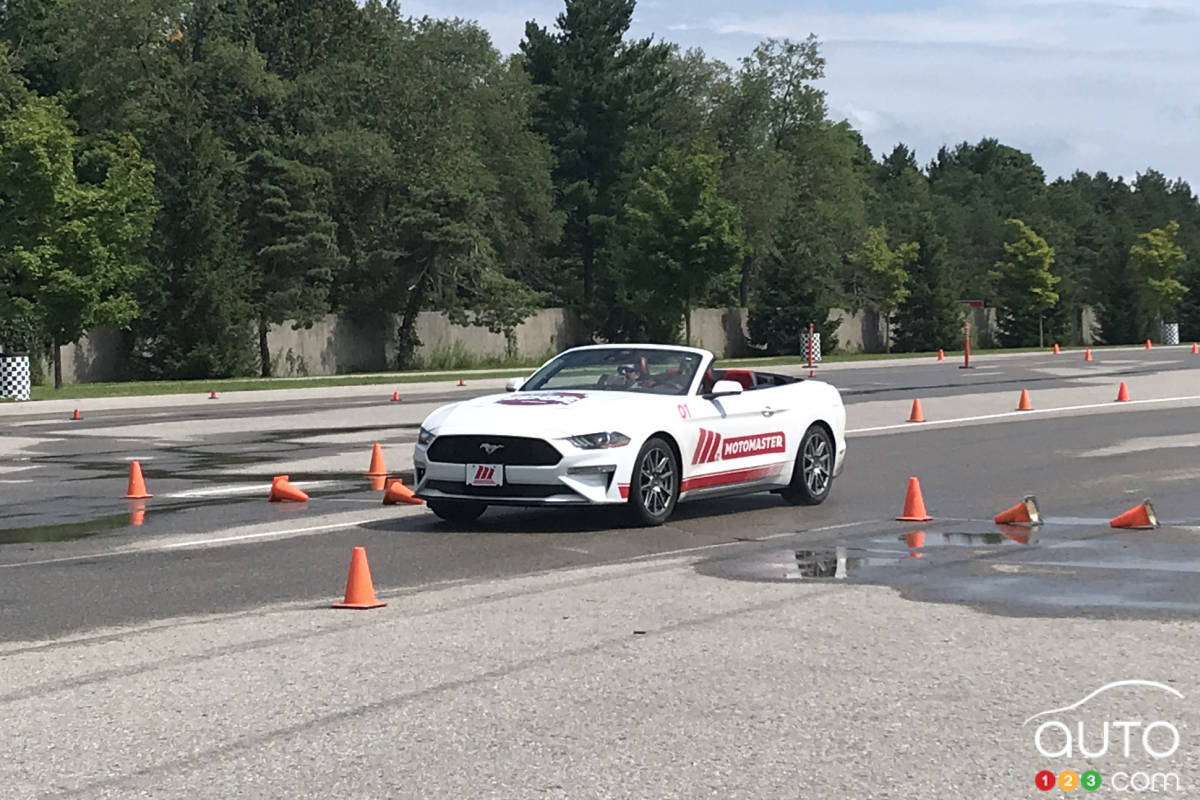 Motomaster Performance Edge: We Tested the Canadian Brand’s New "Home-Made" Tire